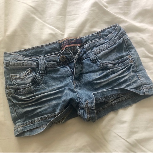 Pants - 🌸 Classic Denim Shorts